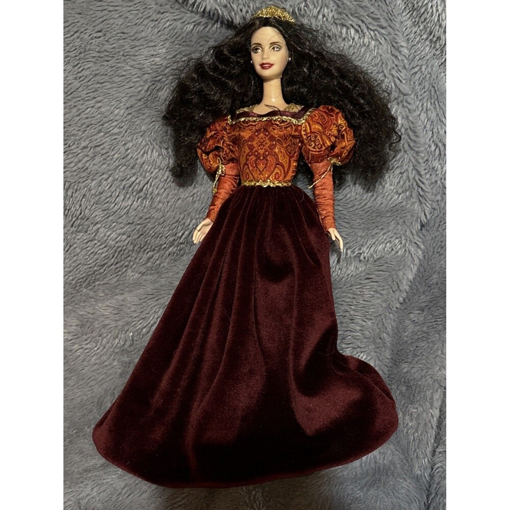 Princess of the Portuguese Empire Barbie Mattel 2002 Dolls of the World